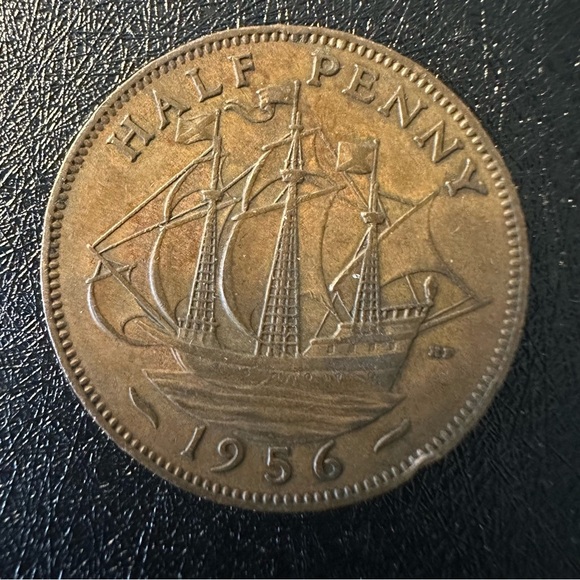 Vintage British Coin Set – 4 Pre-Decimal Coins - Picture 6 of 10